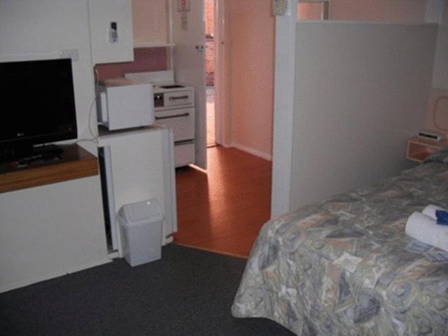 Ocean Breeze Motel Порт-Маккуори Номер фото